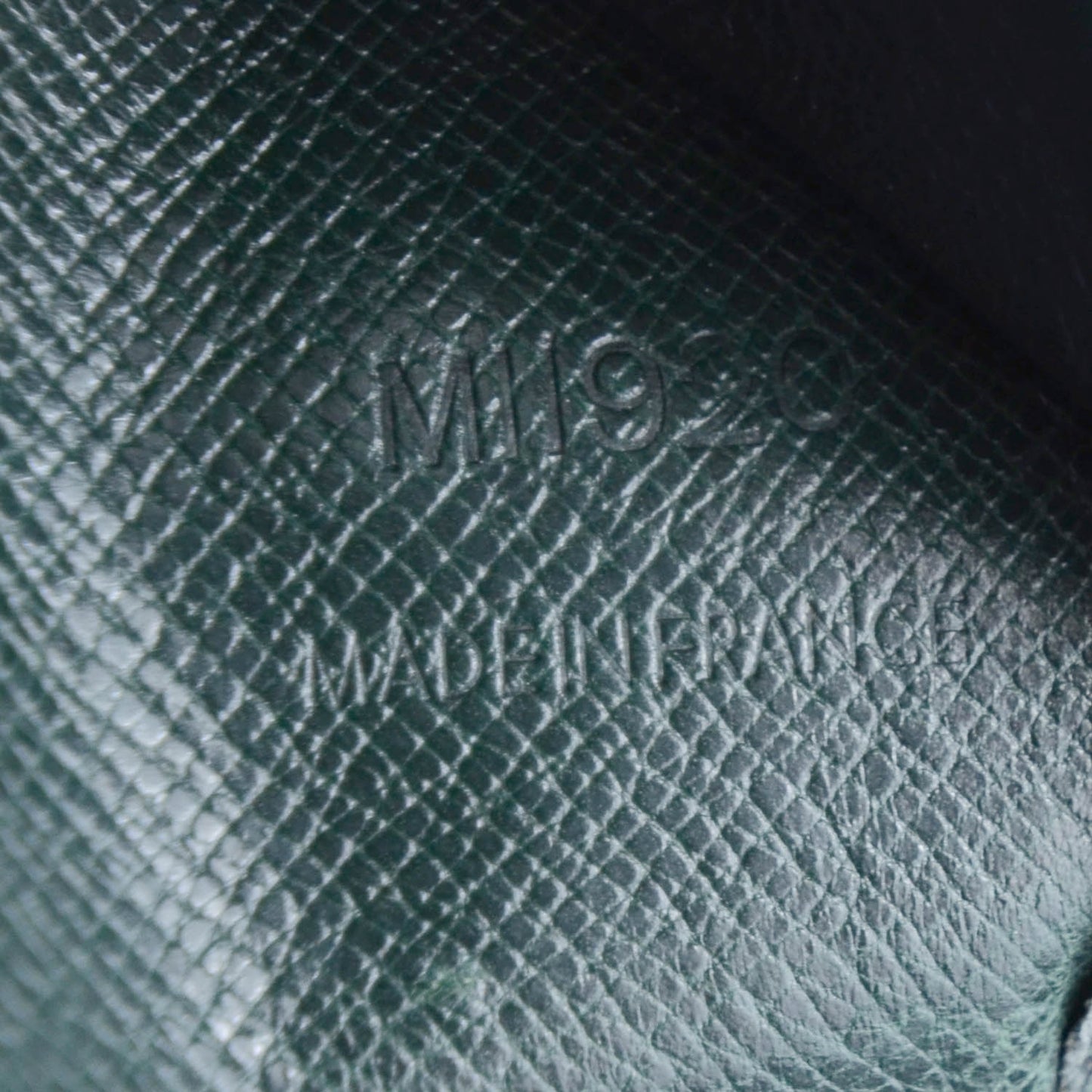 Taiga Checkbook Wallet Green