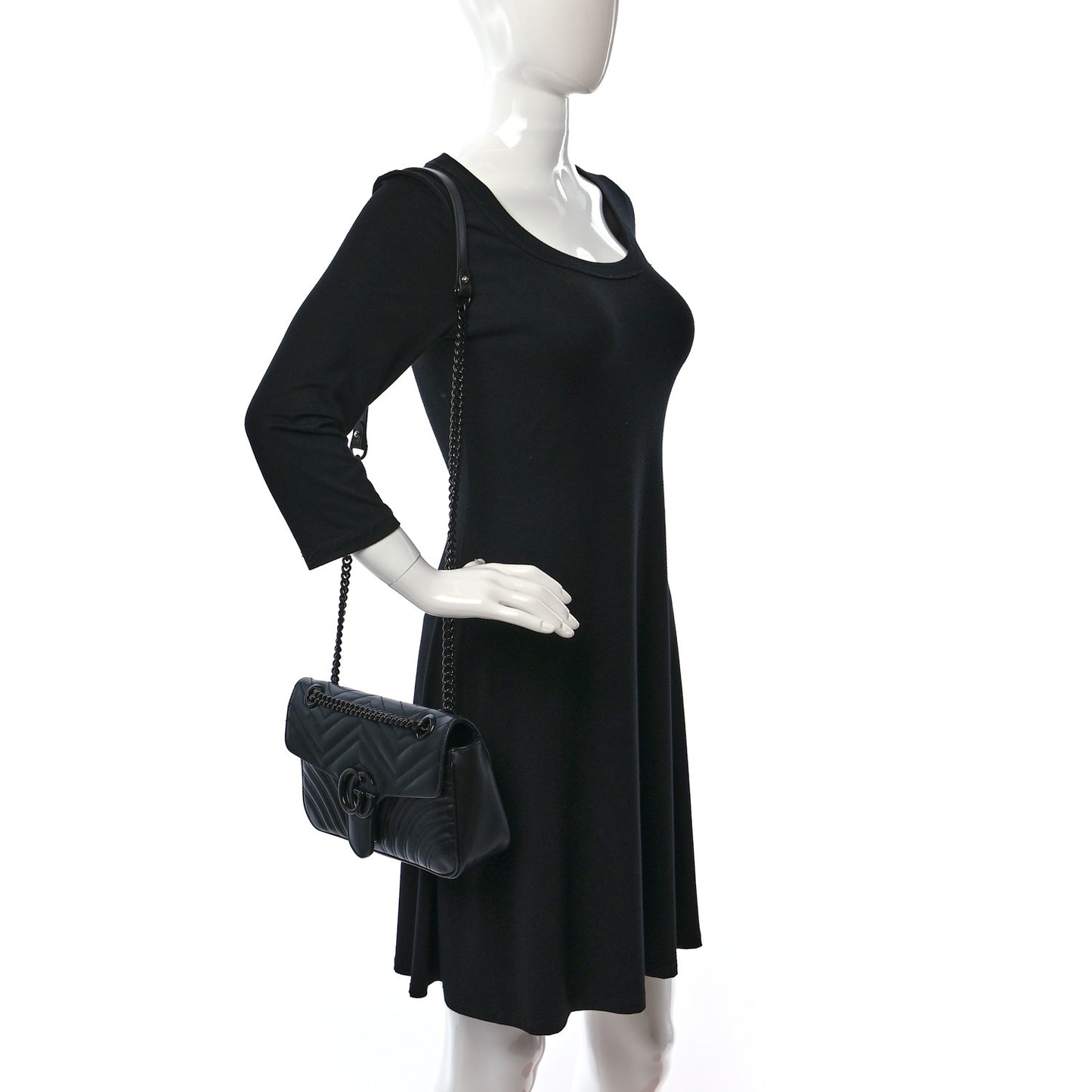 Calfskin Matelasse Monochrome Small GG Marmont Shoulder Bag Black
