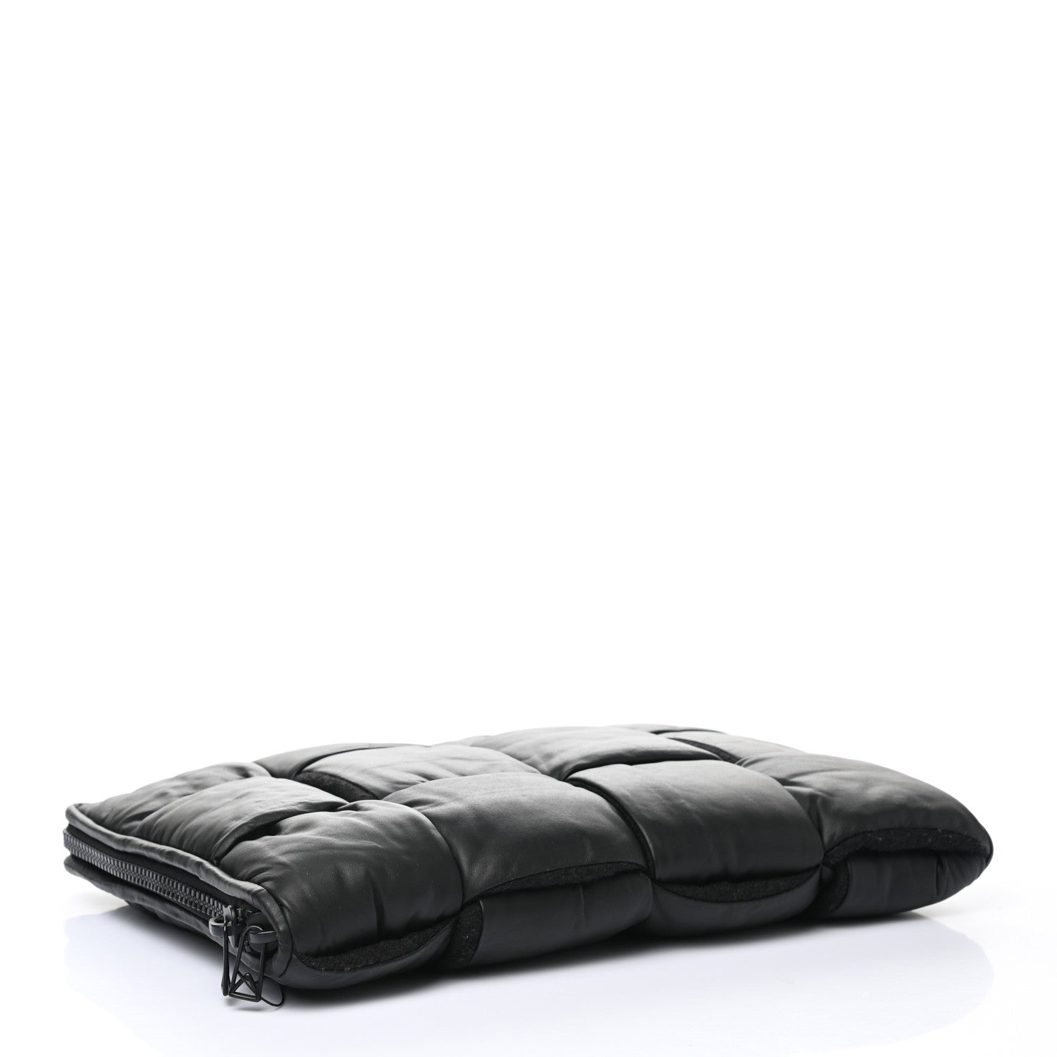 Bottega Veneta Calfskin Maxi Intrecciato Puffy Laptop Pouch Black 4 of 10