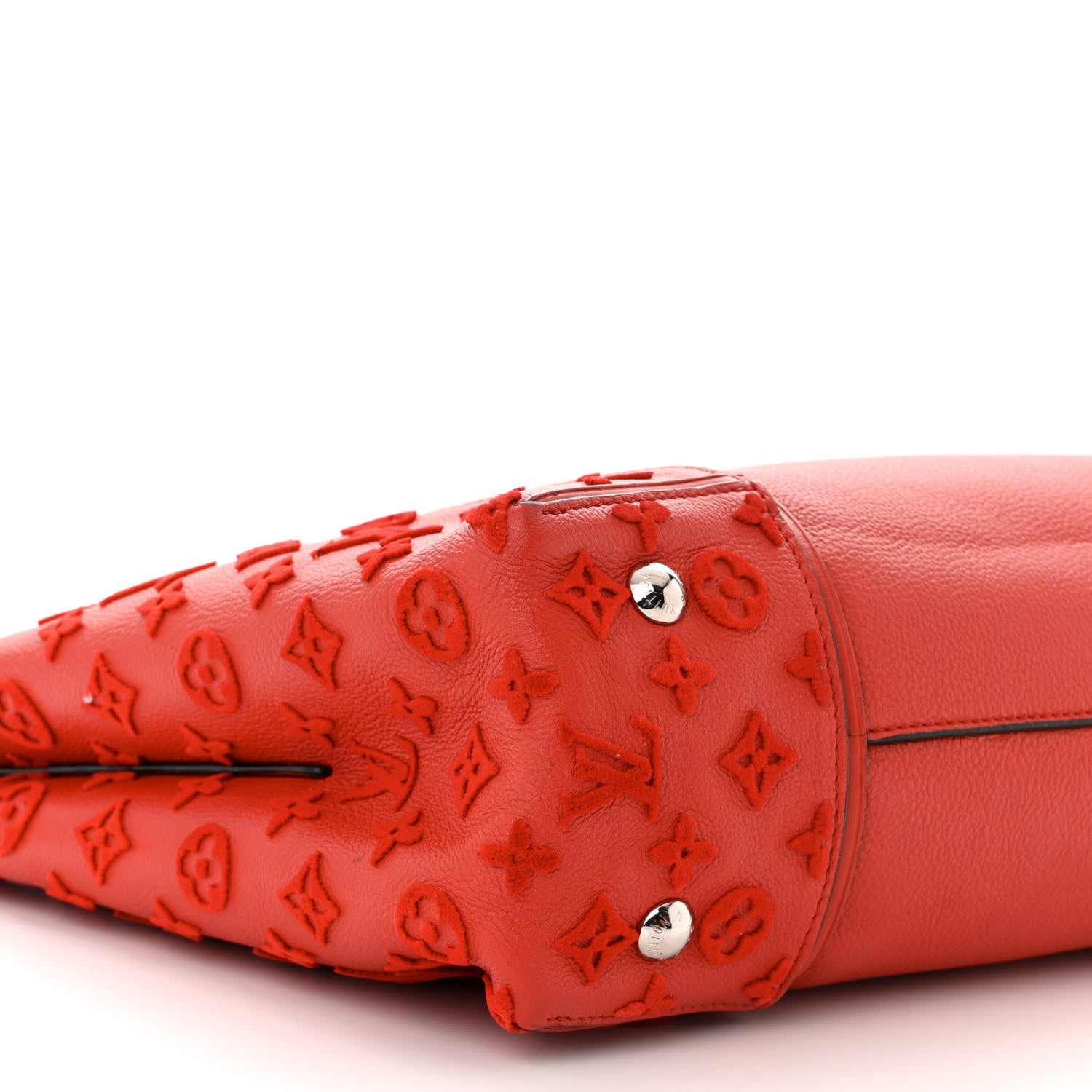 Louis Vuitton Veau Cachemire W PM Griotte 8 of 10