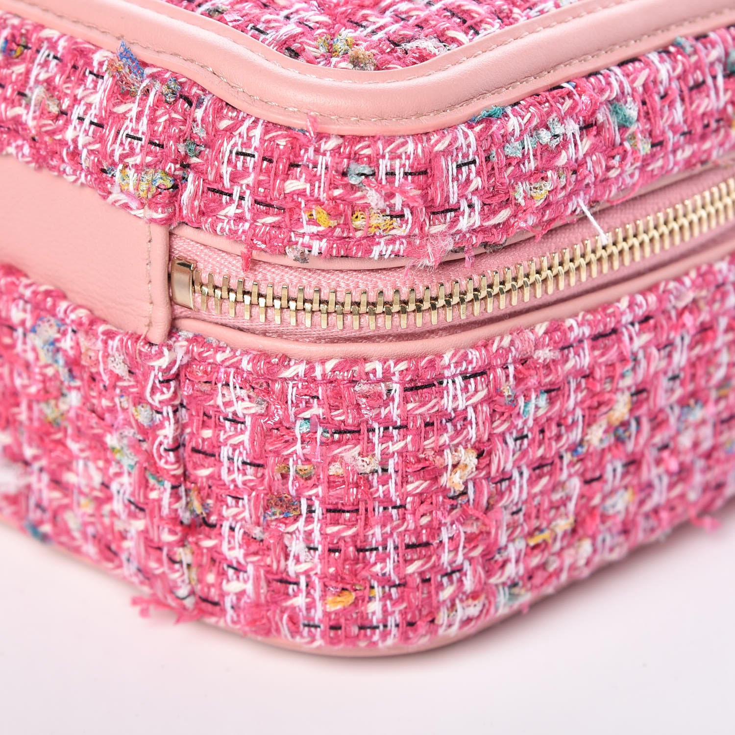 Chanel Tweed Quilted Medium CC Filigree Vanity Case Pink 396037