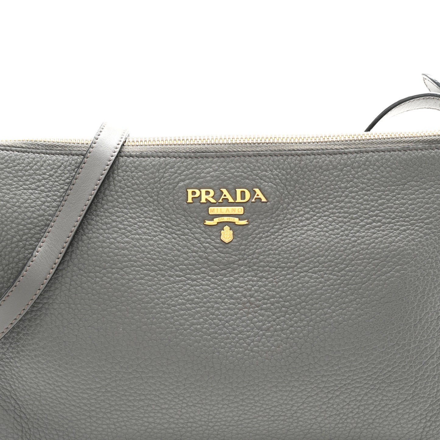 Vitello Phenix Zippered Shoulder Bag Marmo