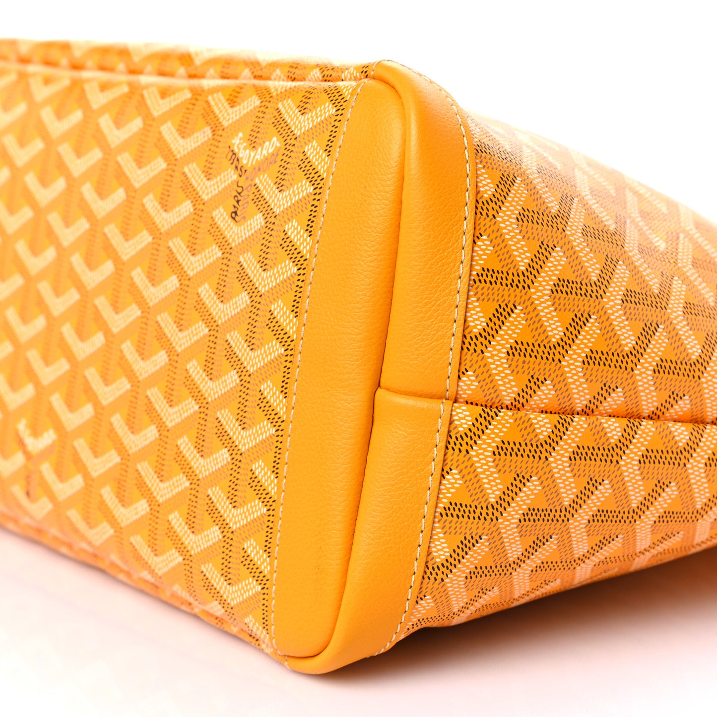 Goyardine Artois MM Yellow
