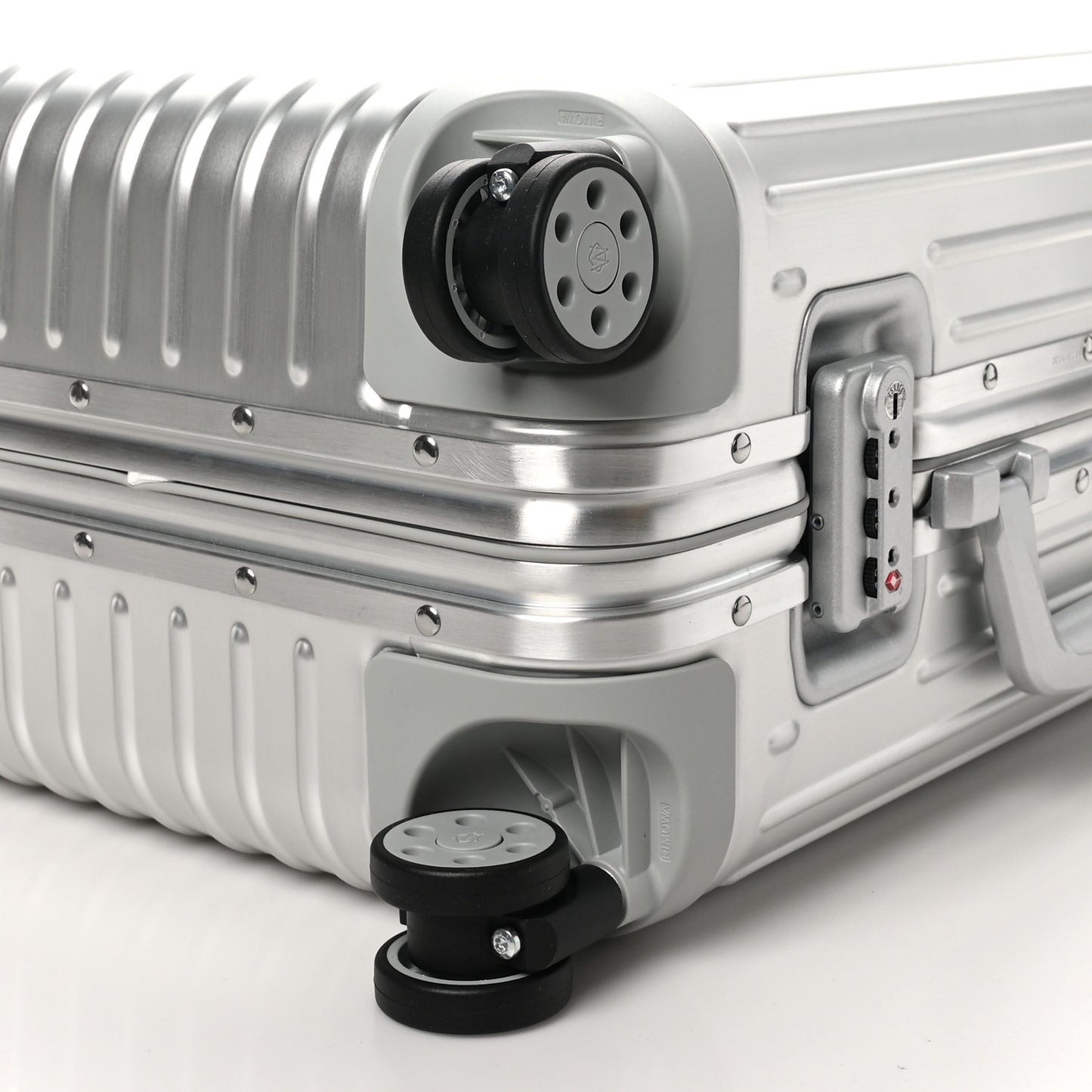 Aluminum Original Cabin Silver