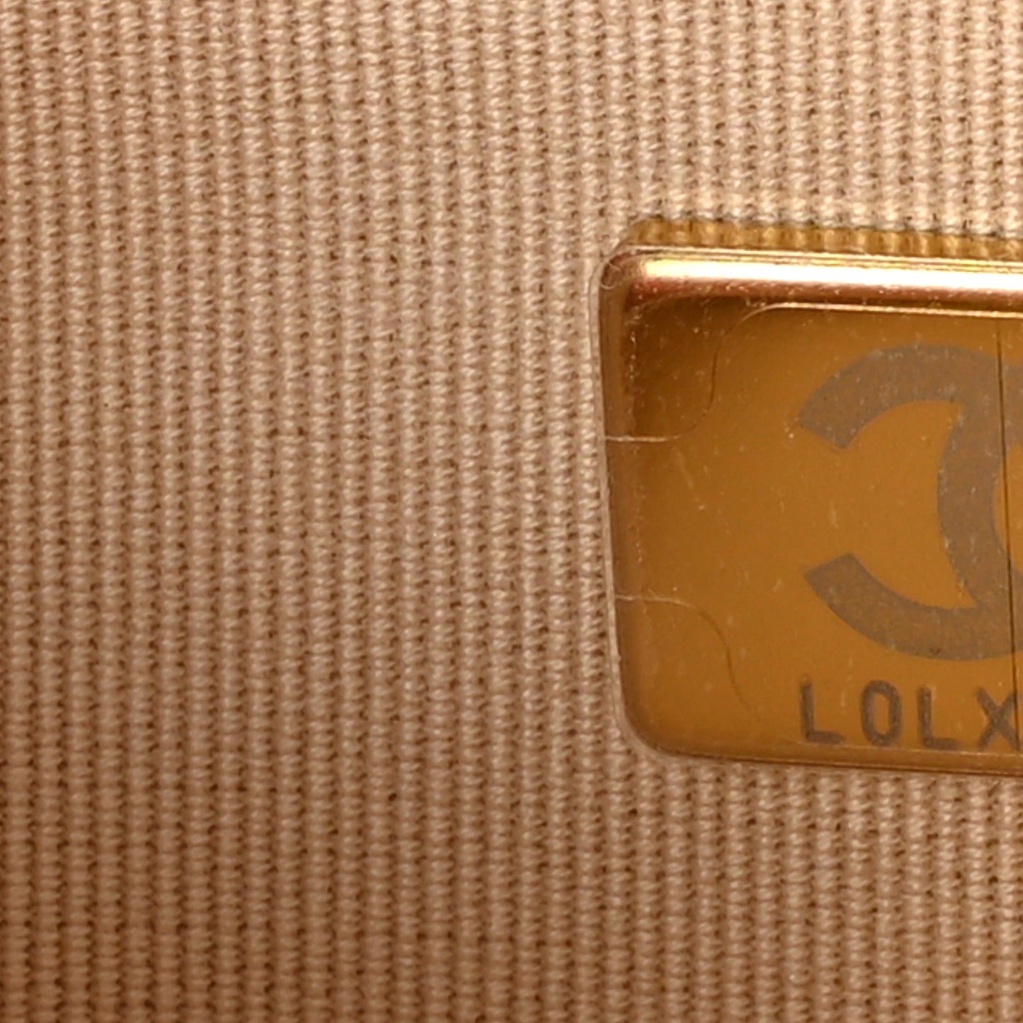 Metallic Caviar Quilted CC Crush Wallet On Chain WOC Light Gold