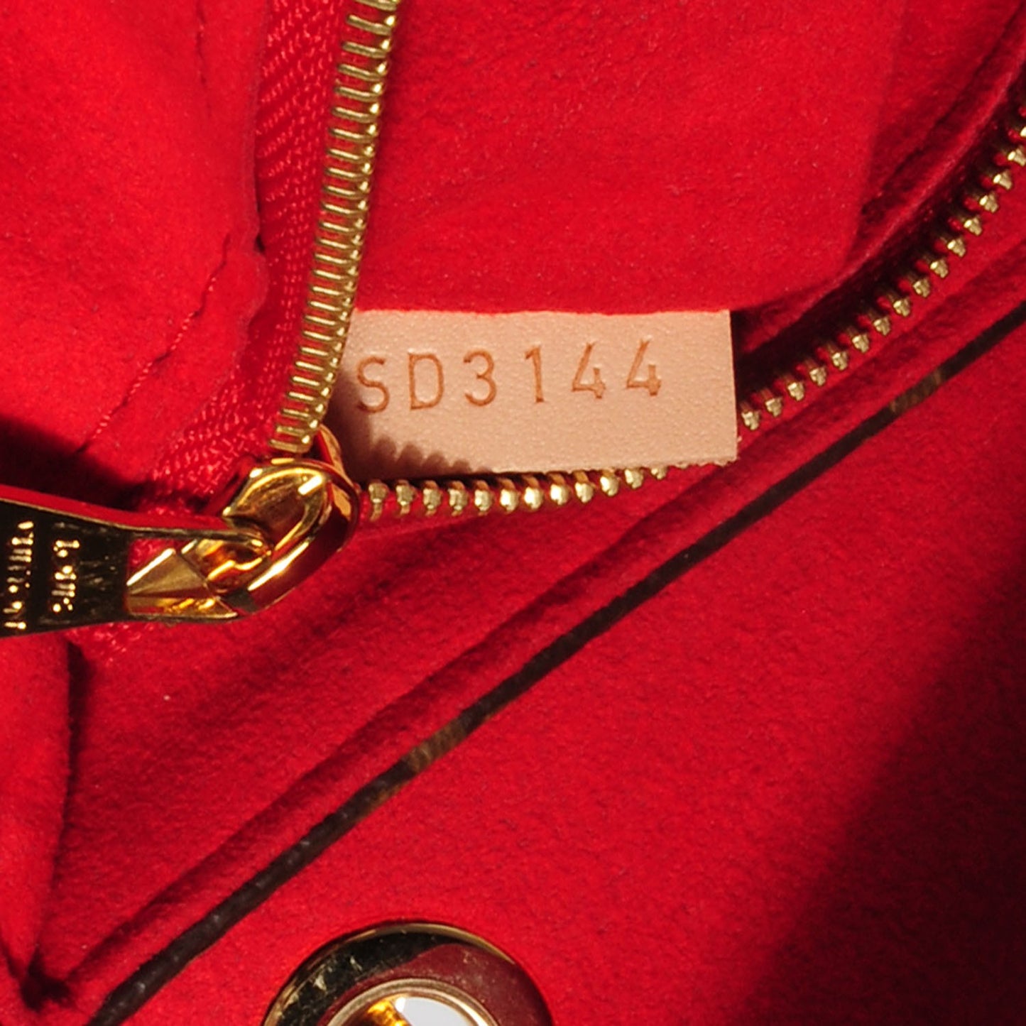 Monogram Pallas Chain Cherry