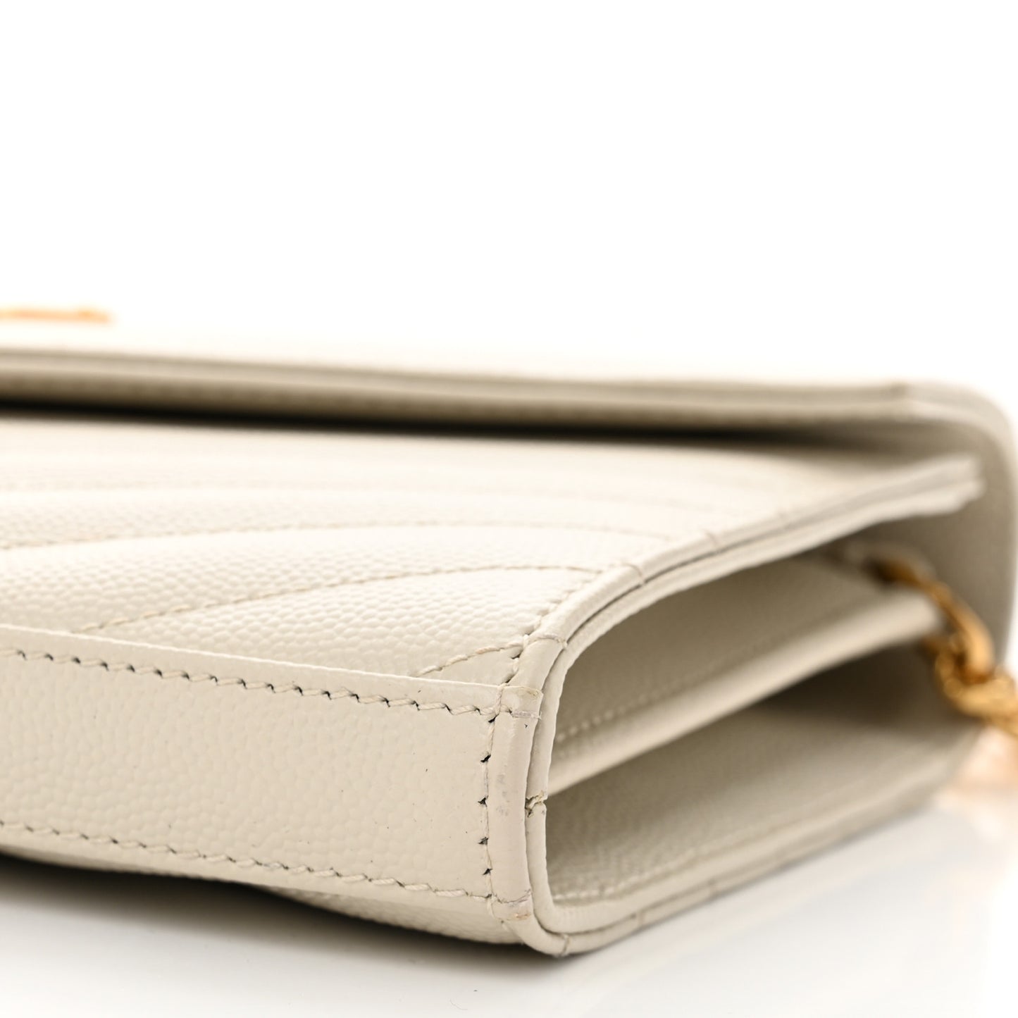 Grain De Poudre Matelasse Chevron Monogram Chain Wallet Crema Soft