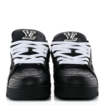 Louis Vuitton Calfskin Embossed Monogram Mens LV Trainer Sneakers 8.5 Black 2 of 10