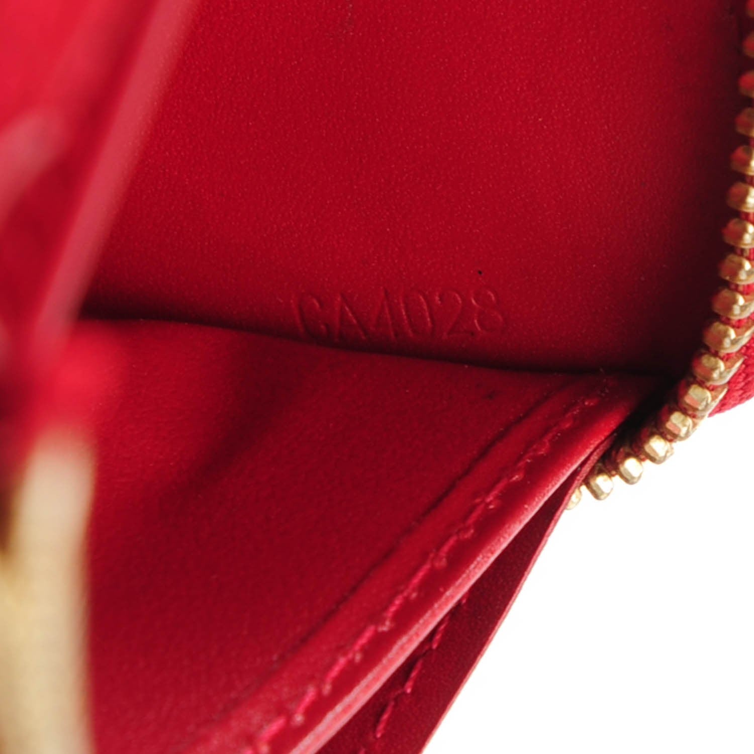 Louis Vuitton Vernis Zippy Wallet Pomme D'Amour 7 of 7