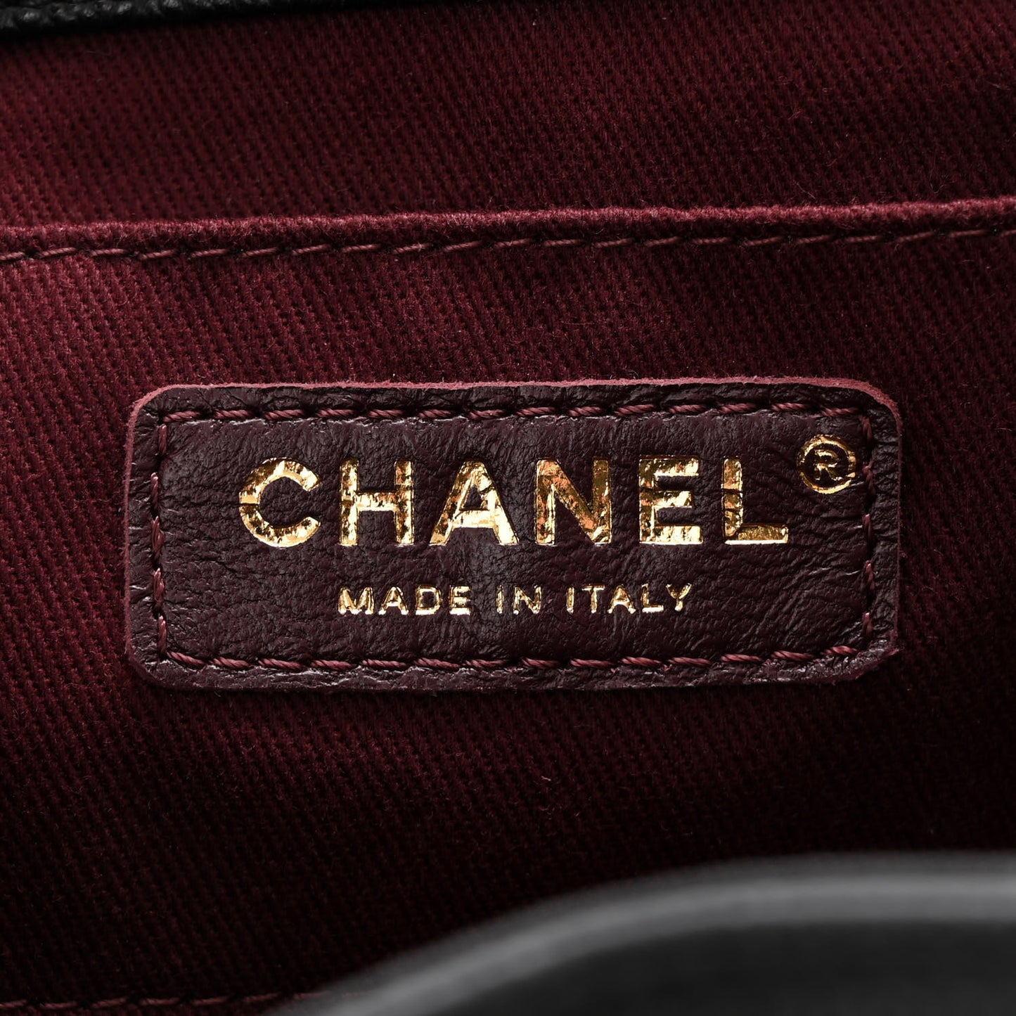 Caviar Quilted CC Pocket Bucket Bag Black