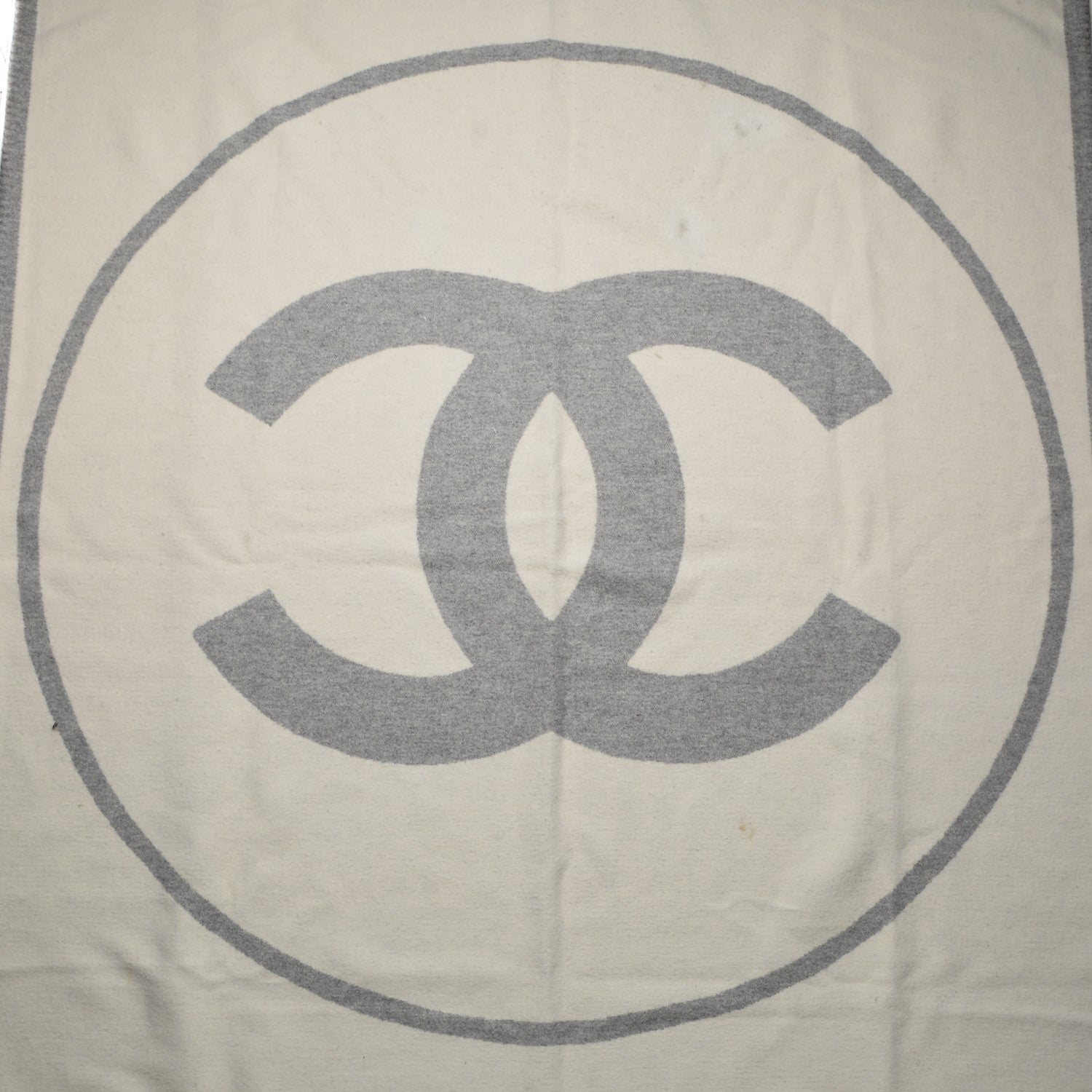 Chanel Merino Wool Cashmere CC Throw Blanket Grey Off White 3 of 6