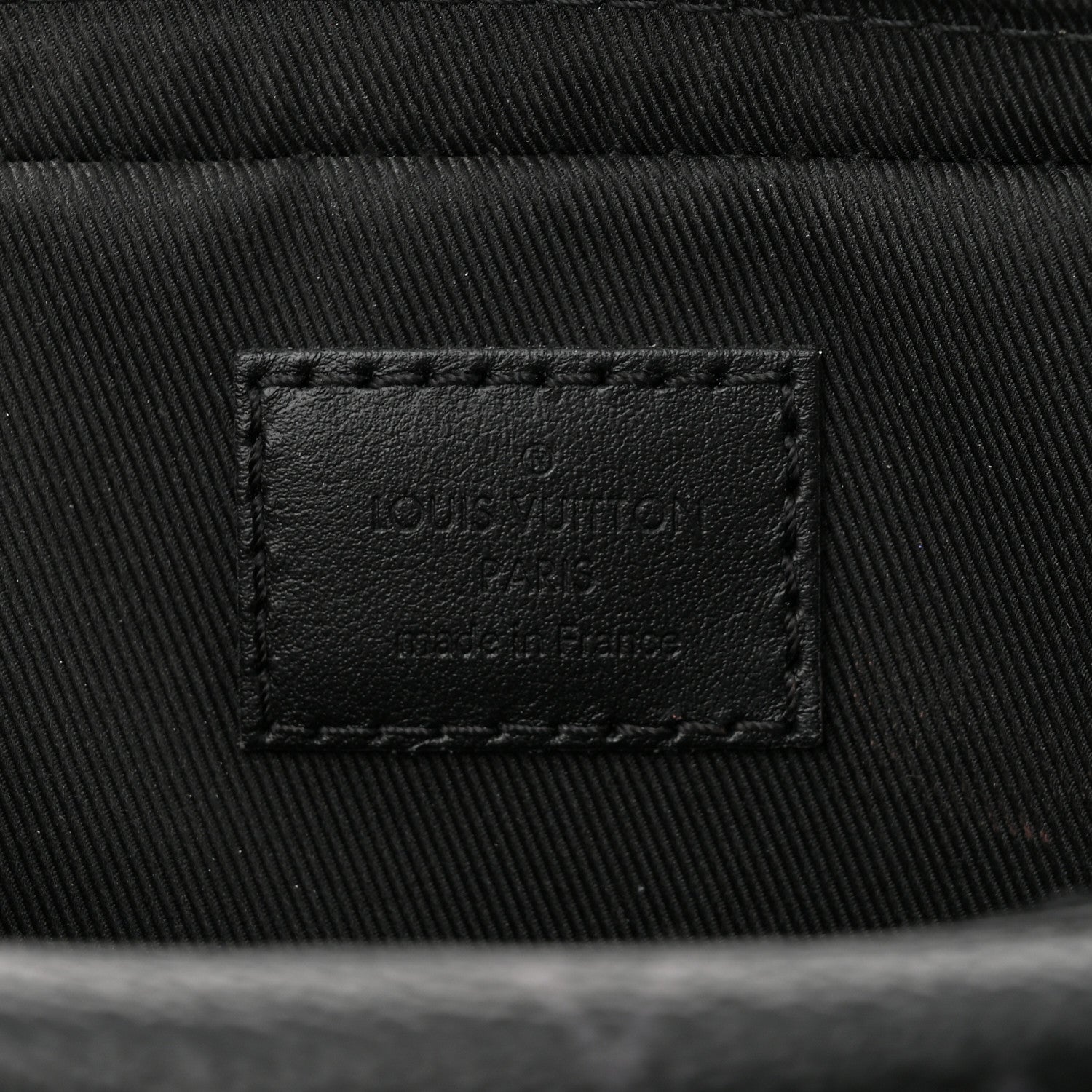 Louis Vuitton Reverse Monogram Eclipse Trio Messenger 7 of 11