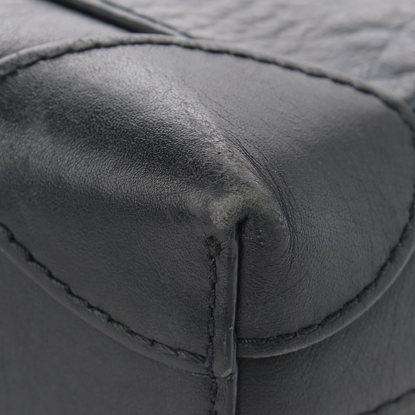 Visetos Medium Soft Tote Black