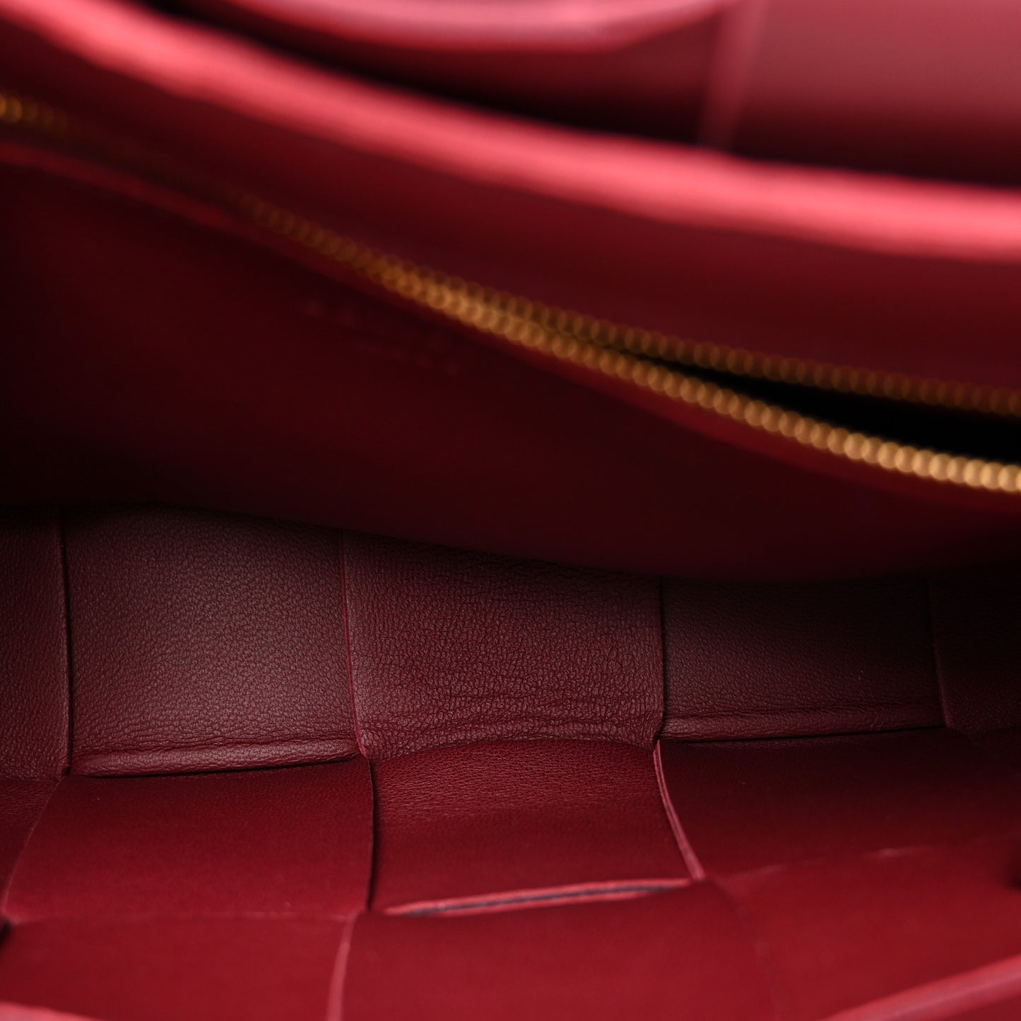 Lambskin Maxi Intreccio Cassette Crossbody Bag Barolo