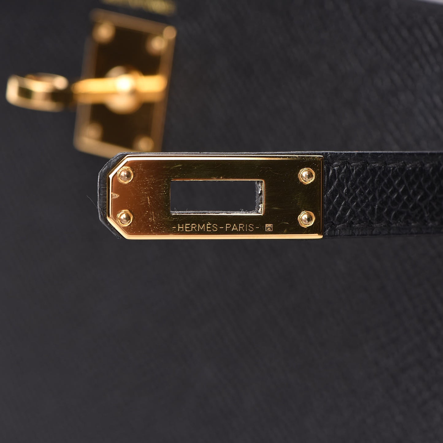 Epsom Kelly Sellier 25 Black