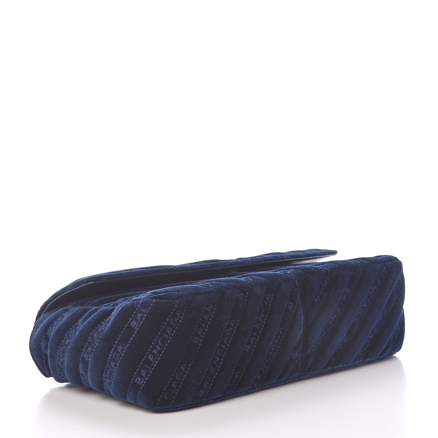 Velvet Logo Matelasse M BB Chain Shoulder Bag Navy
