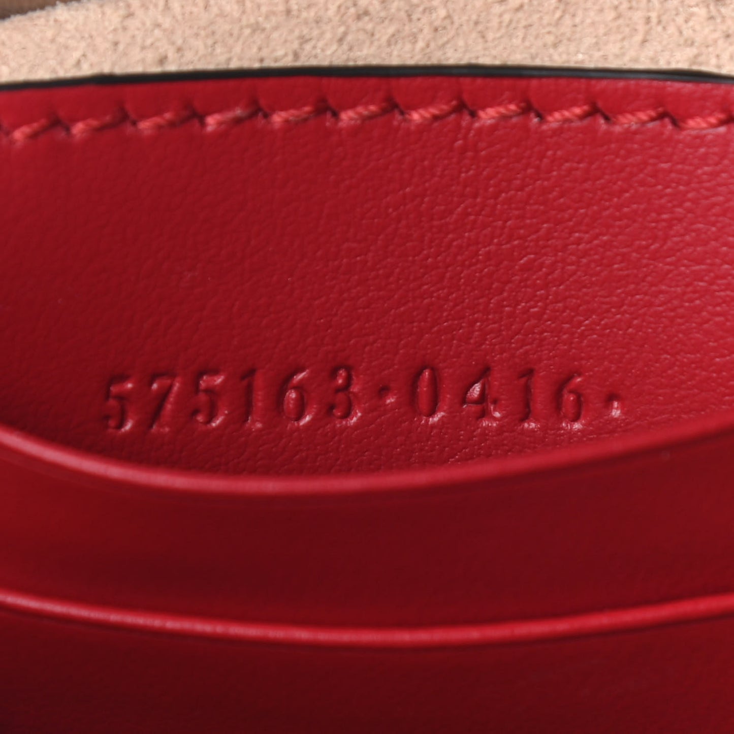 Calfskin Matelasse Mini GG Marmont 2.0 Bucket Bag Hibiscus Red