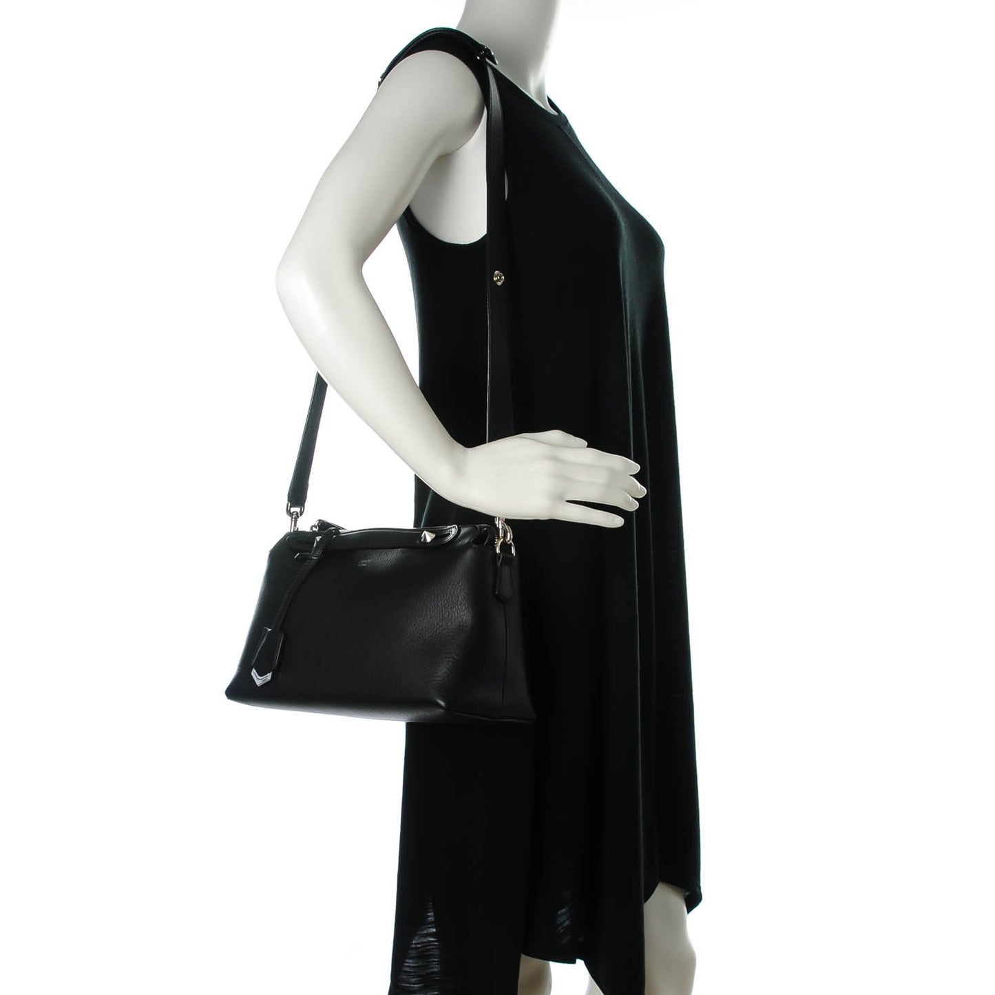 Vitello Dolce Medium By The Way Boston Bag Black