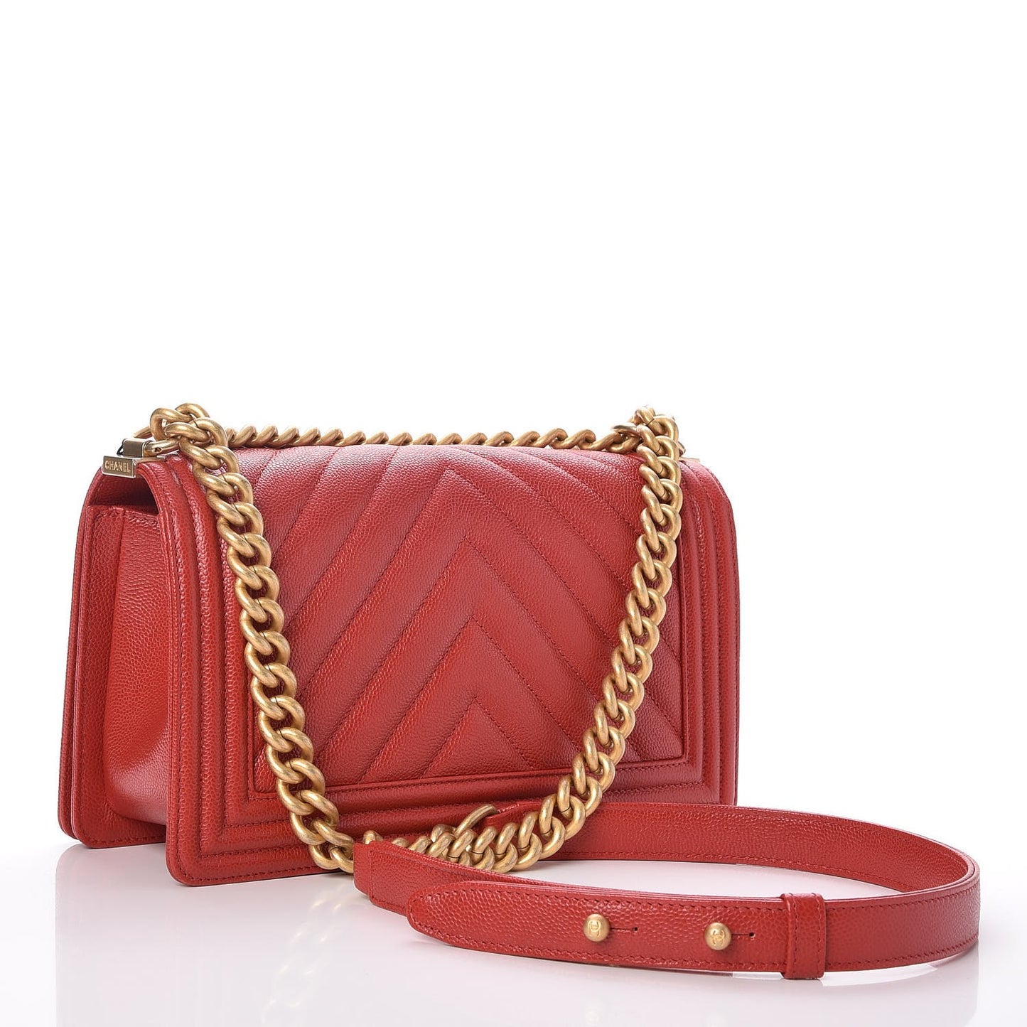 Caviar Chevron Quilted Medium Boy Flap Red