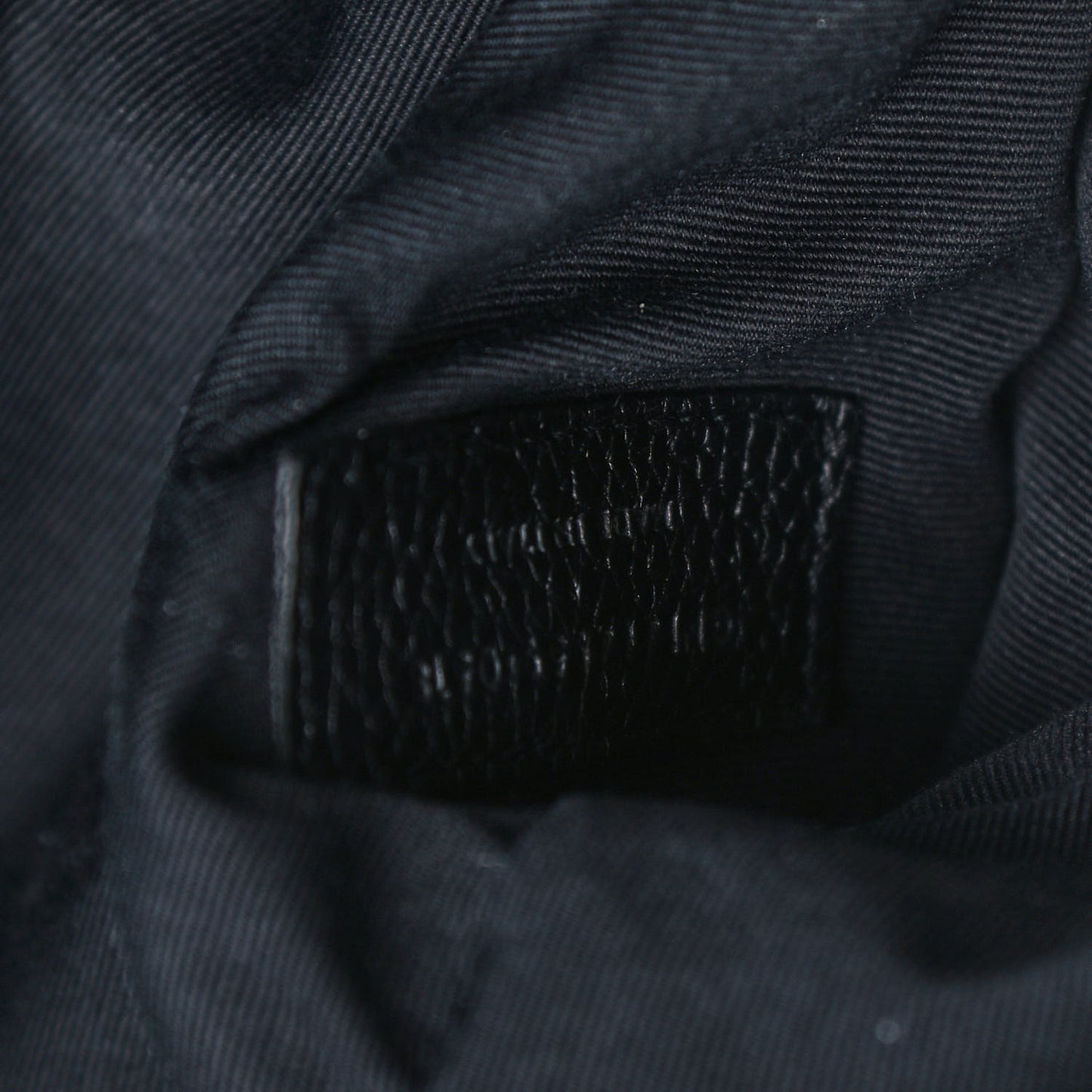 Grained Calfskin Medium Souple Sac De Jour Black