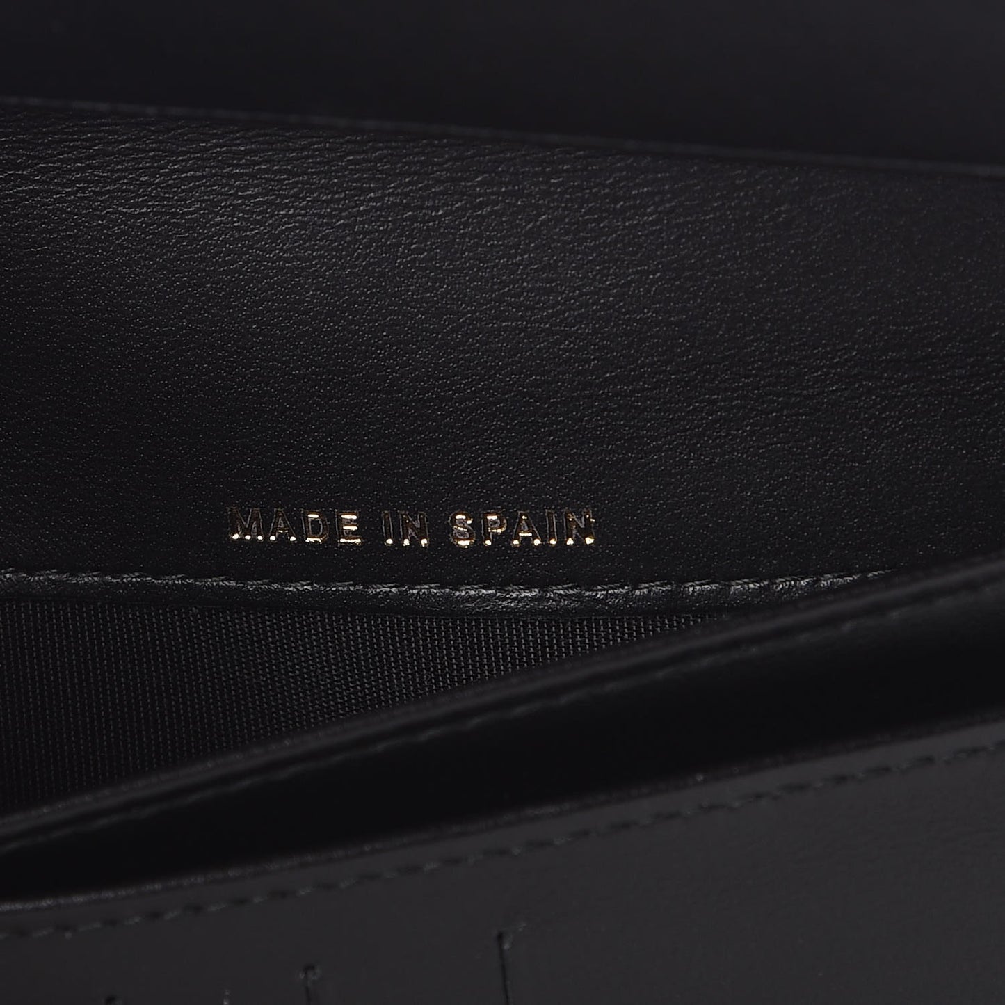 Caviar Quilted Boy Yen Wallet Black