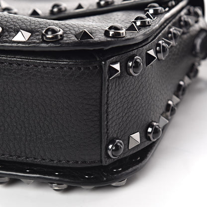 Valentino Garavani Pebbled Calfskin Onyx Medium Guitar Strap Rockstud Rolling Flap Saddle Bag Black 13 of 18