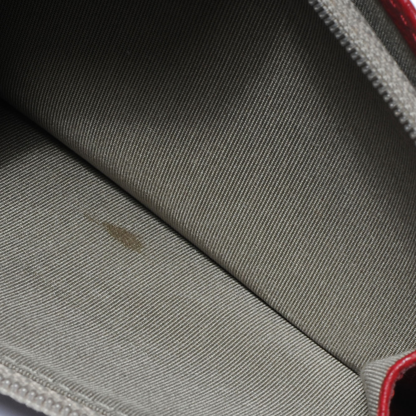 Textured Calfskin Large Yen Wallet Red