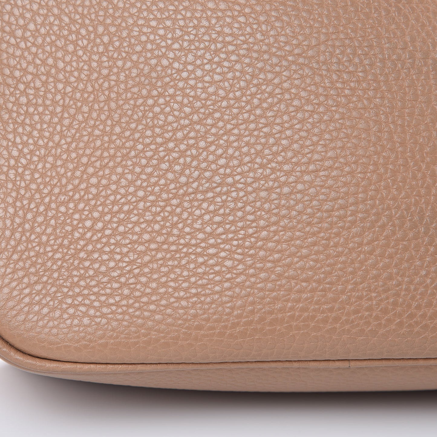 Pebbled Calfskin Small Soho Disco Bag Rose Beige
