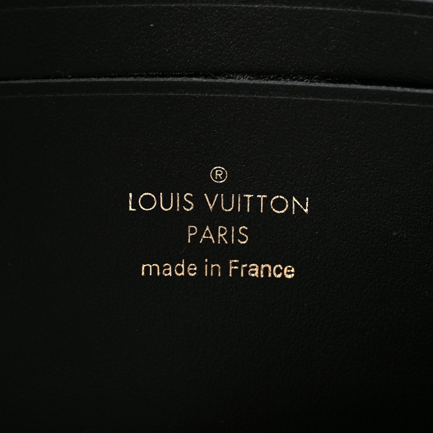 Reverse Monogram Dauphine Chain Wallet
