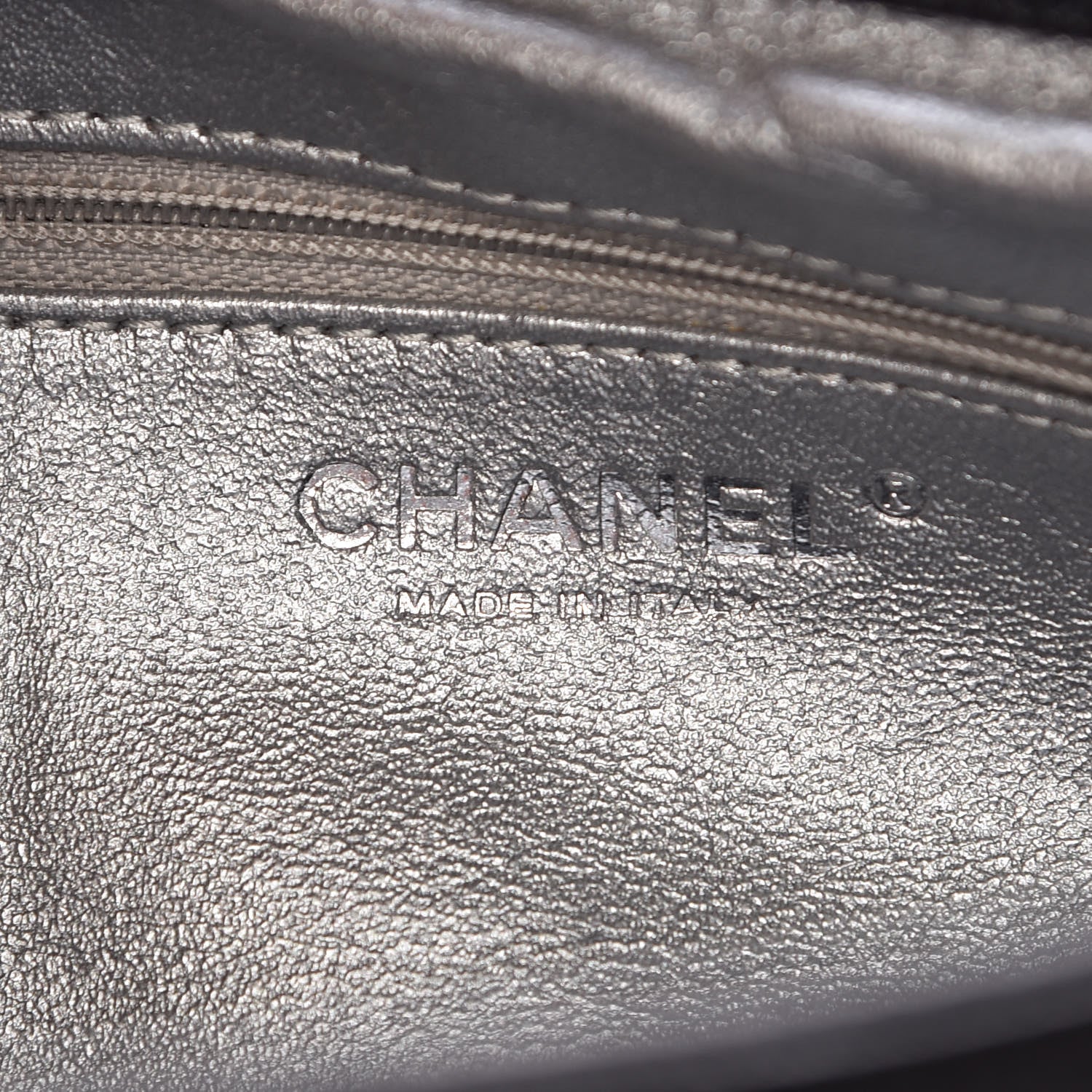 Chanel Glazed Caviar East West Modern Chain Tote Black 6 of 8