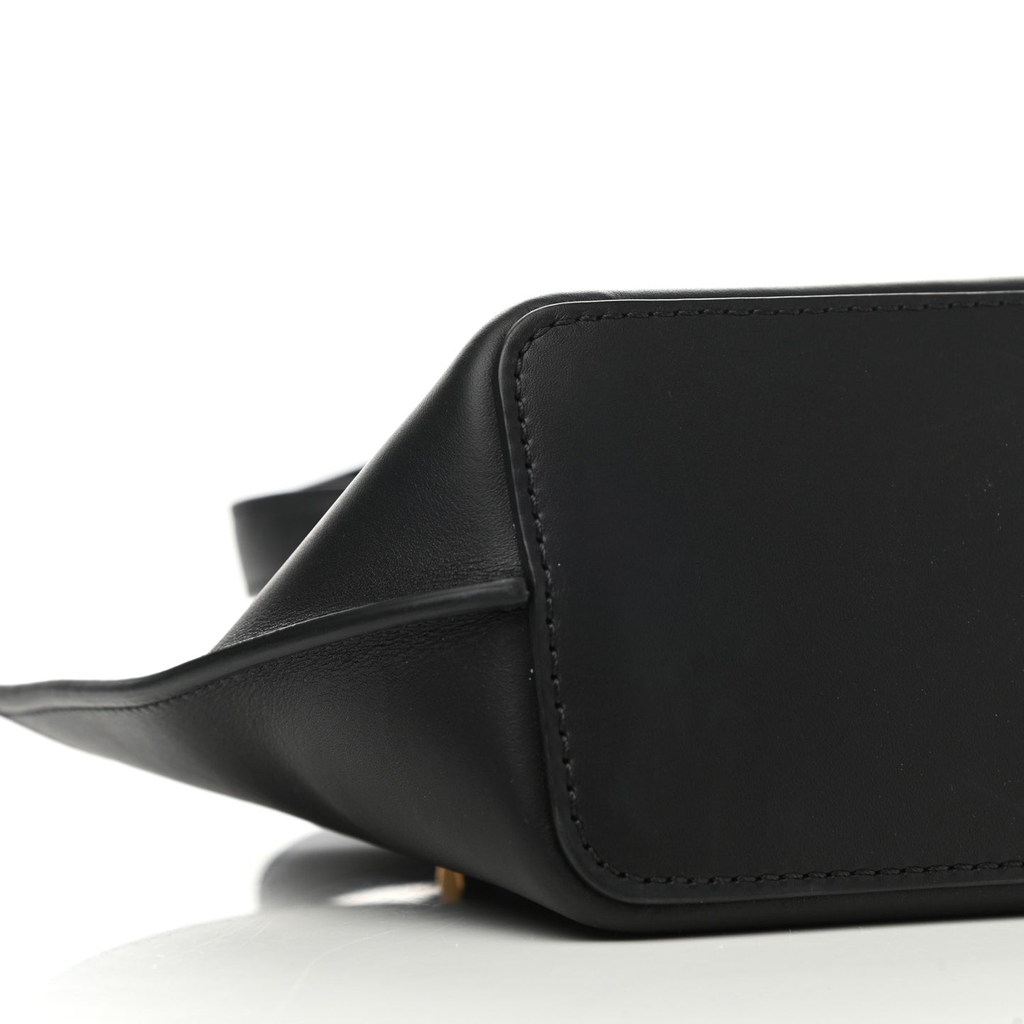 Vitello Mini Virtus Bucket Bag Black