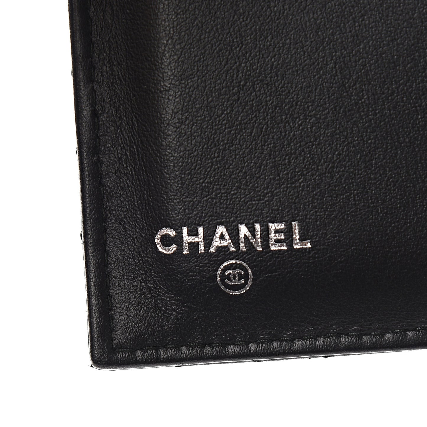 Caviar Chevron Quilted Medium Boy Flap Wallet Black