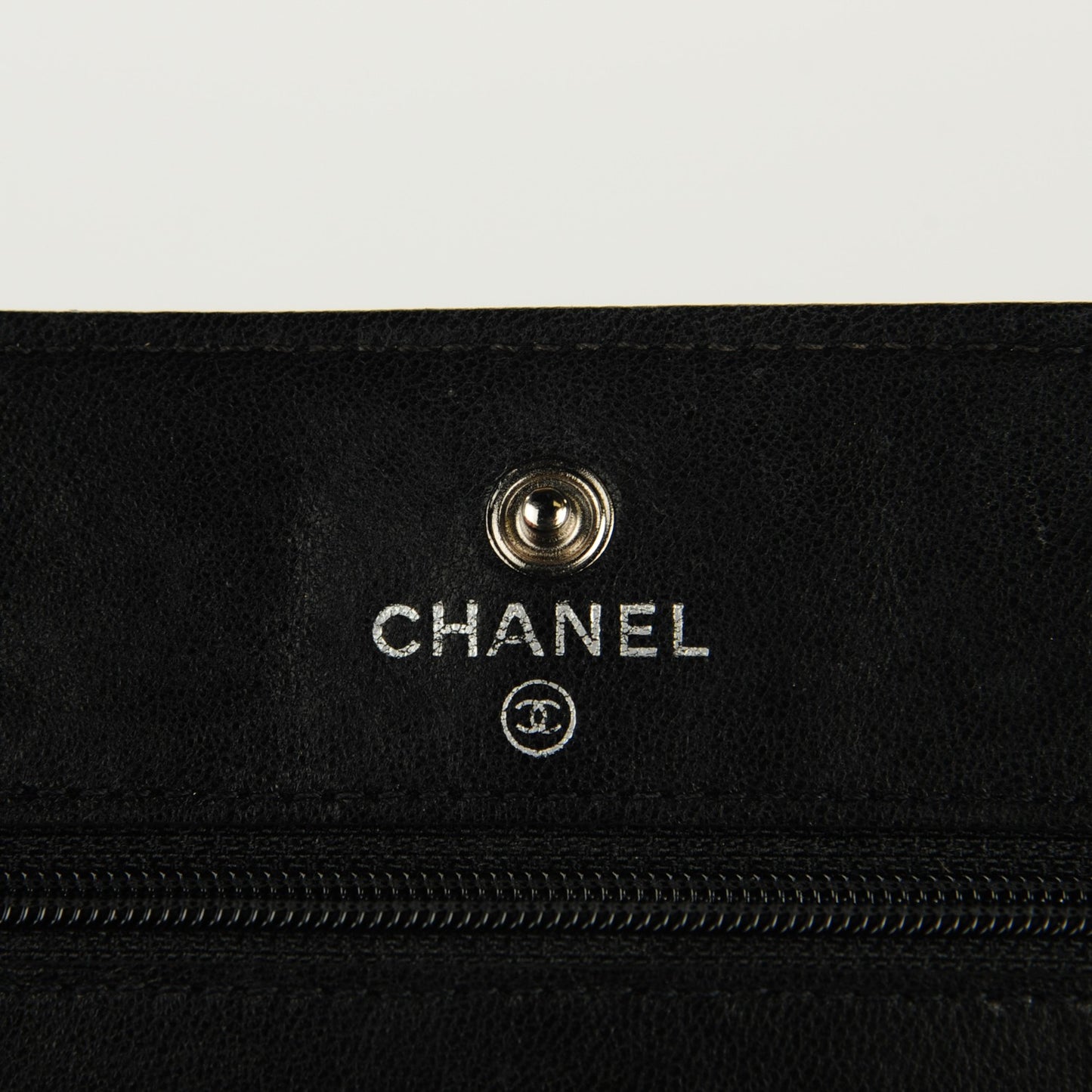 Lambskin Quilted Wallet On Chain WOC Black