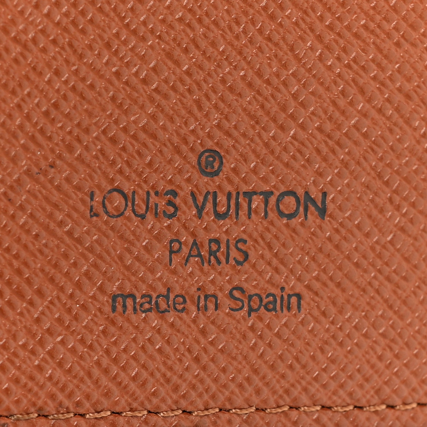 Louis Vuitton Monogram Passport Cover 6 of 9
