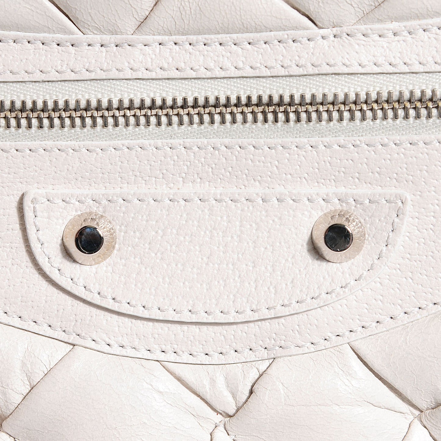 Chevre Quilted Matelasse MM White