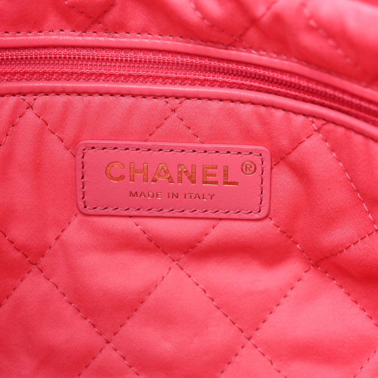 Shiny Calfskin Quilted Chanel 22 Drawstring Bag Coral Pink