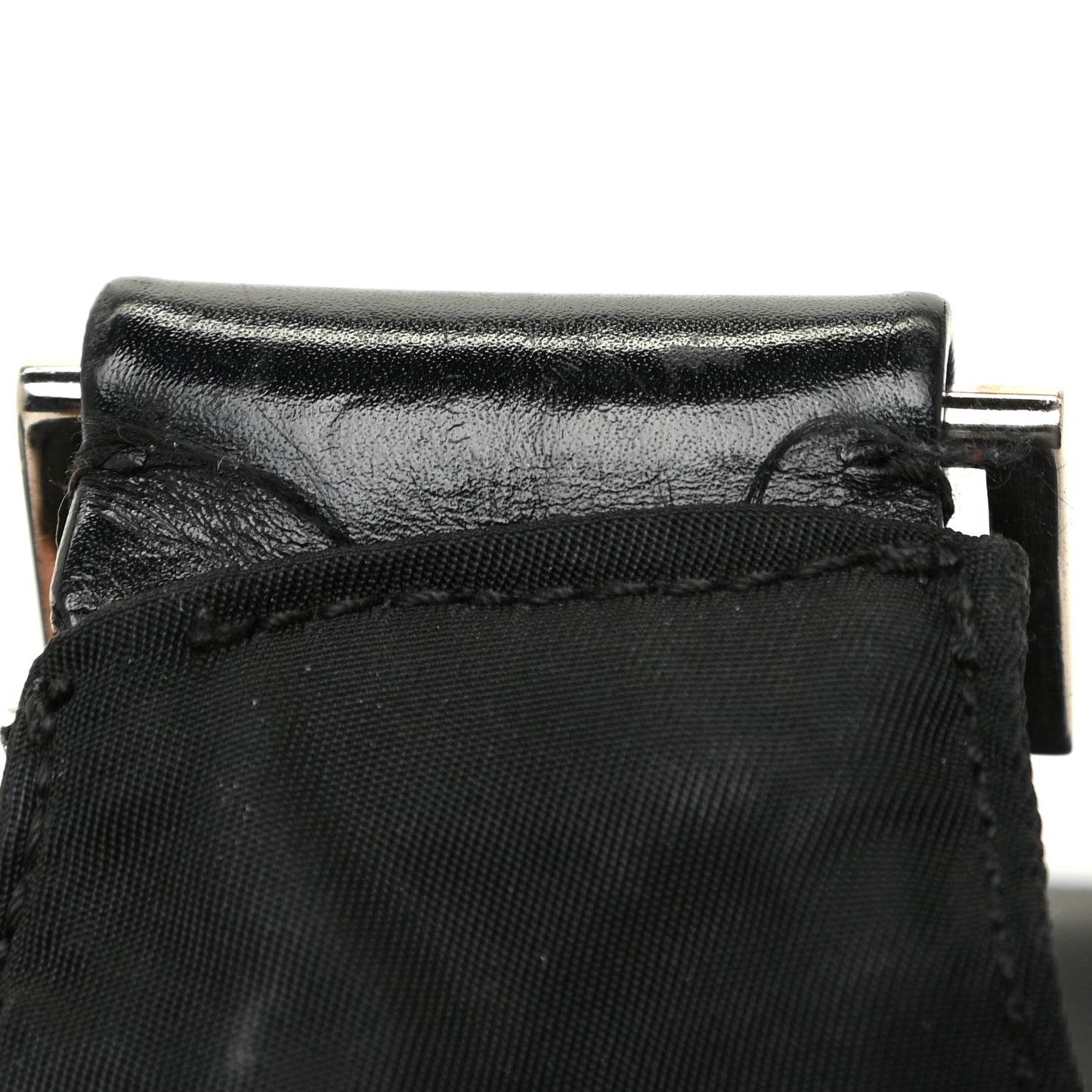 Nylon Tessuto Vela Messenger Bag Black