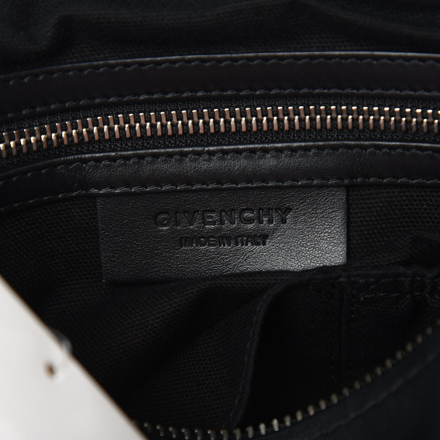 Calfskin Medium Pandora Logo Strap Black