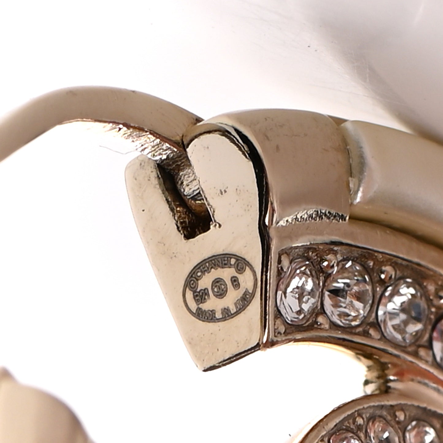Metal Crystal Strass CC Hoop Earrings Gold