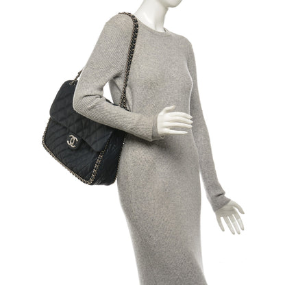 Chanel Washed Lambskin Quilted Maxi Chain Around Flap Dark Navy Blue 2 of 8