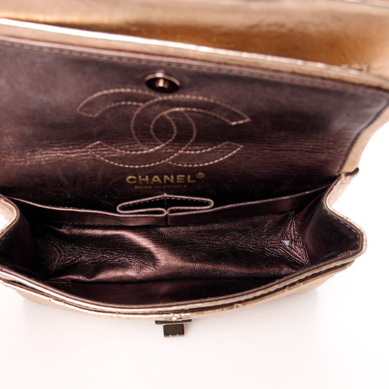 Chanel Metallic Aged Calfskin Quilted 2.55 Reissue 224 Flap Light Pink 5 of 12