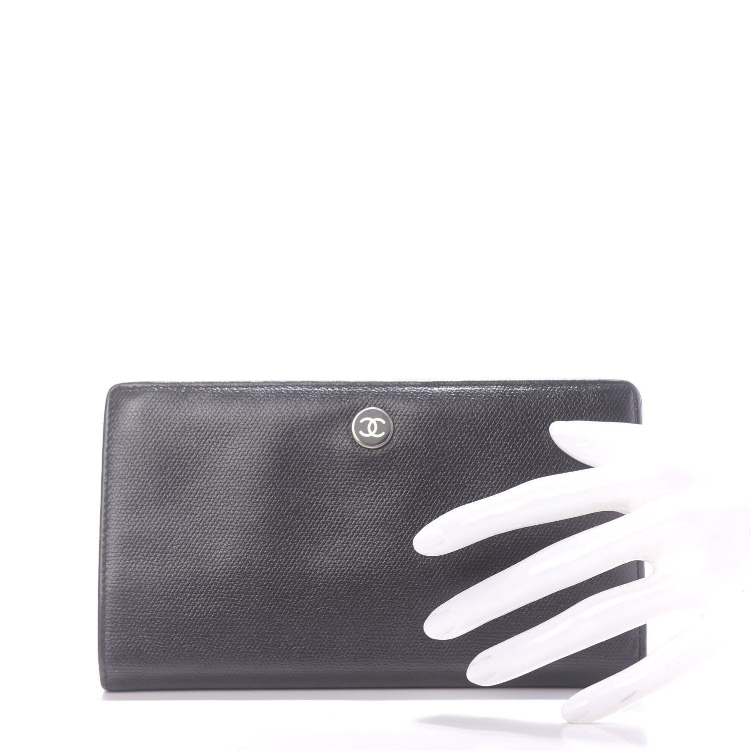 Chanel Grained Calfskin CC Button Yen Wallet Black 2 of 10