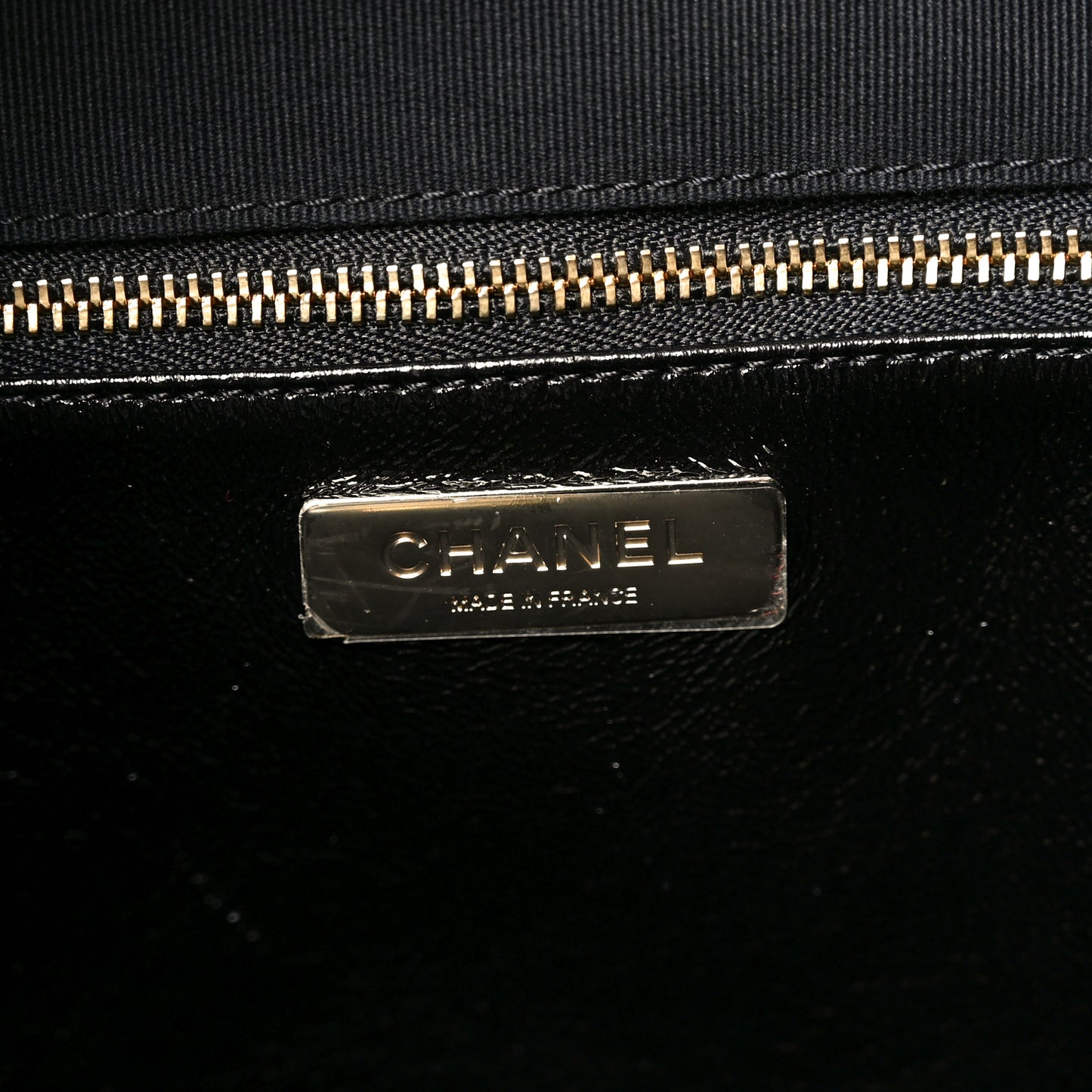 Shiny Crumpled Calfskin Quilted Large 31 Shopping Bag Black