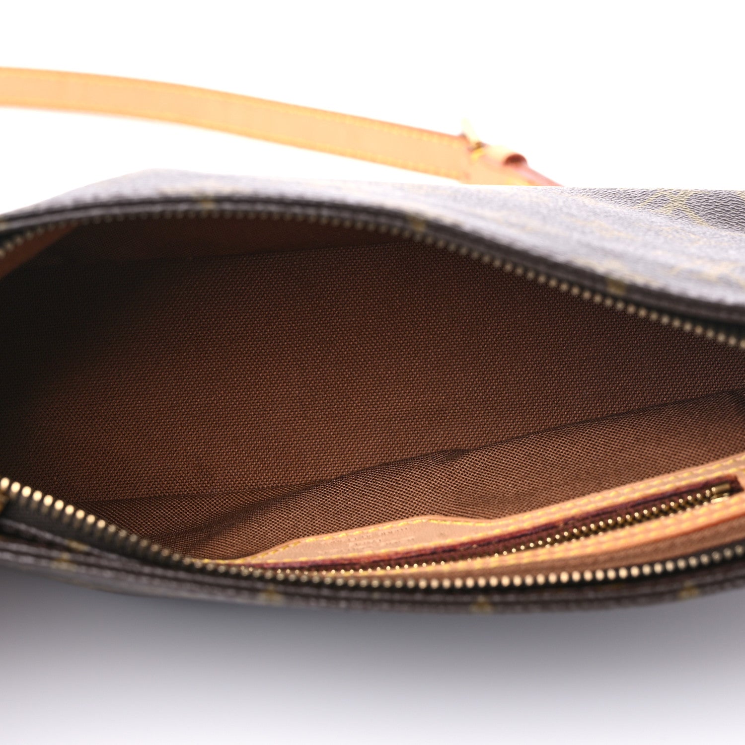 Louis Vuitton Monogram Trotteur 5 of 8