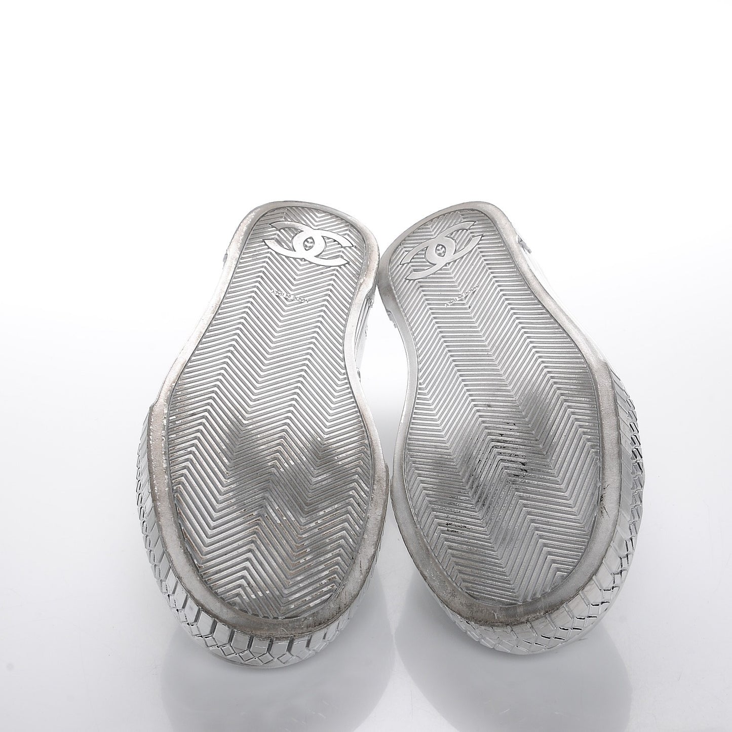 Laminated Lambskin Sneakers 40 Silver
