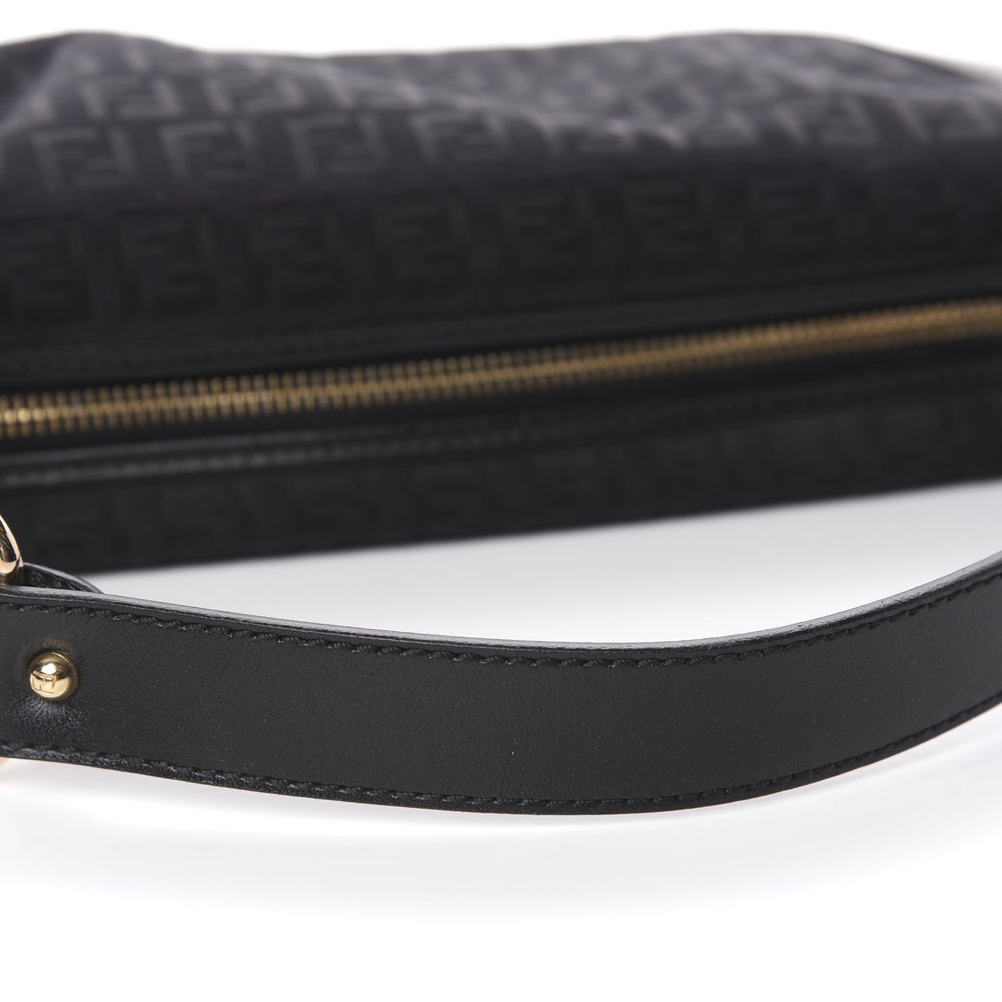 Zucchino Cuoio Small Chef Pocket Shoulder Bag Black