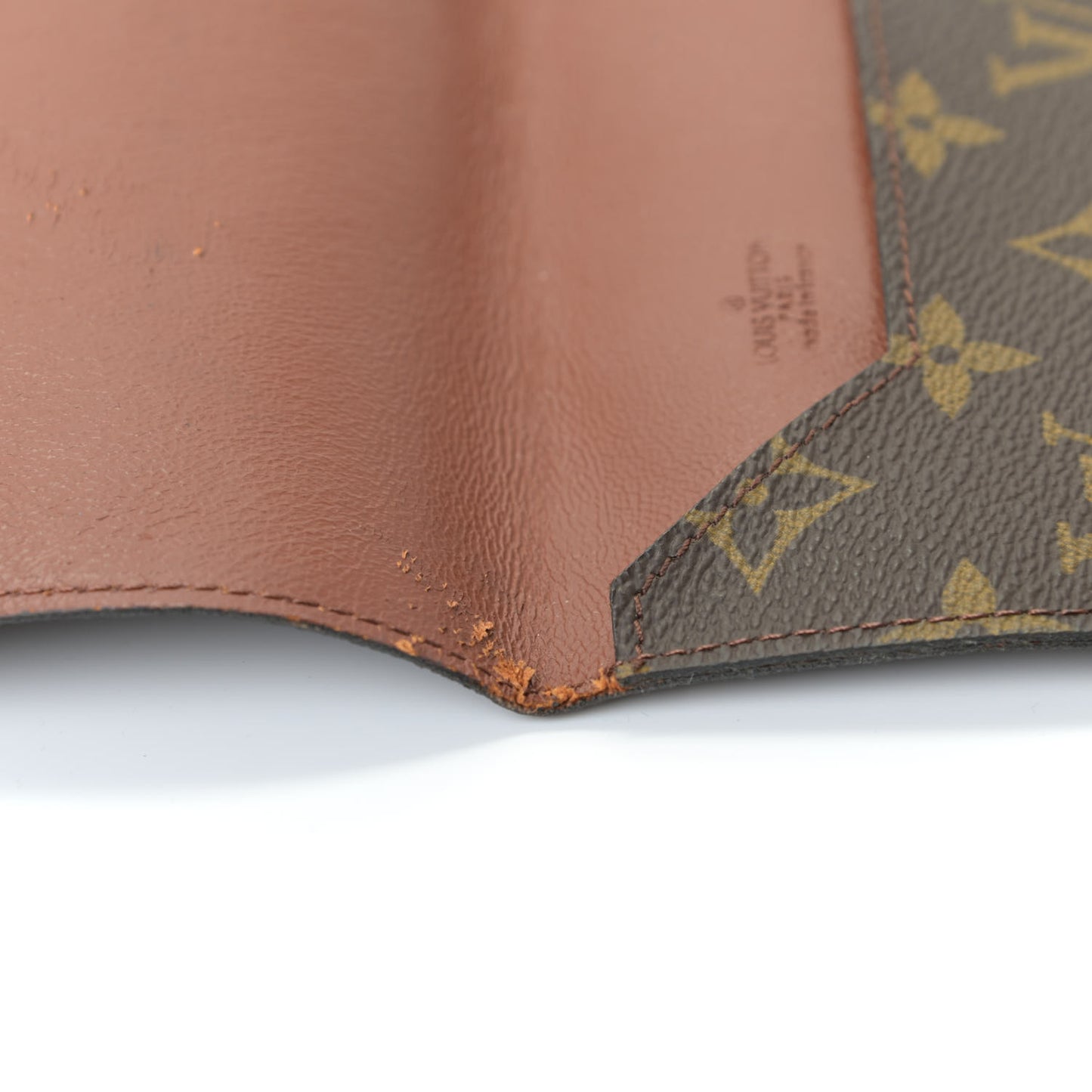 Monogram Poche Plate Envelope Clutch MM
