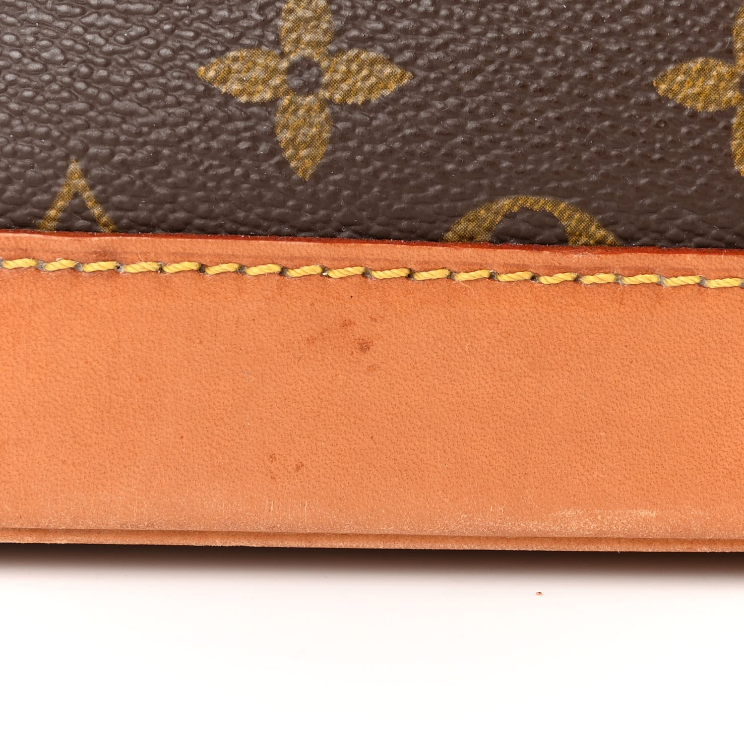 Louis Vuitton Monogram Alma PM 13 of 23