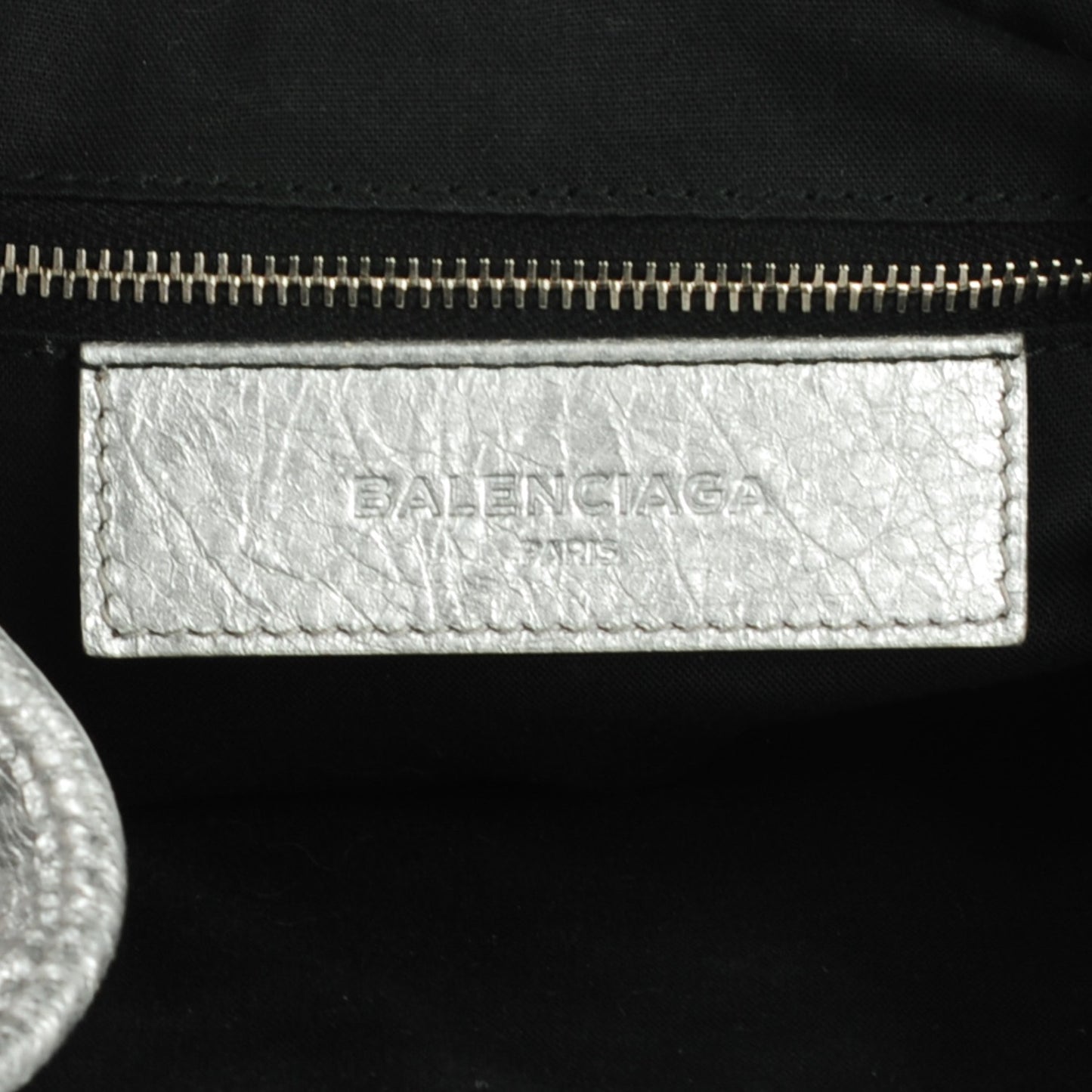 Agneau Giant 12 Silver Hardware Mini Pompon Gris Aluminum