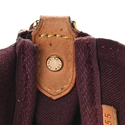 Louis Vuitton Monogram Favorite MM 11 of 17